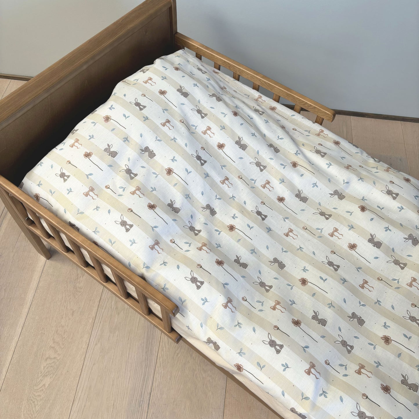 Junior sengesæt - 100x140, 40x45 cm - Flower Bunny