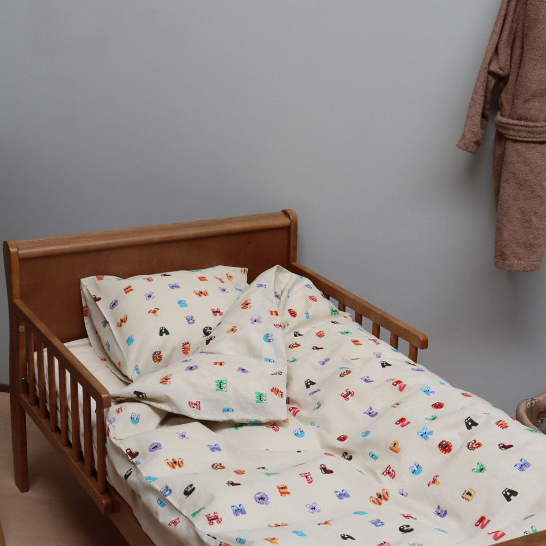 Junior sengesæt - 100x140, 40x45 cm - Monster Letters